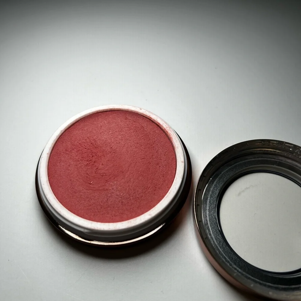 Danessa Myricks Yummy Skin Blurring Balm Powder Flushed - Rose N Brunch